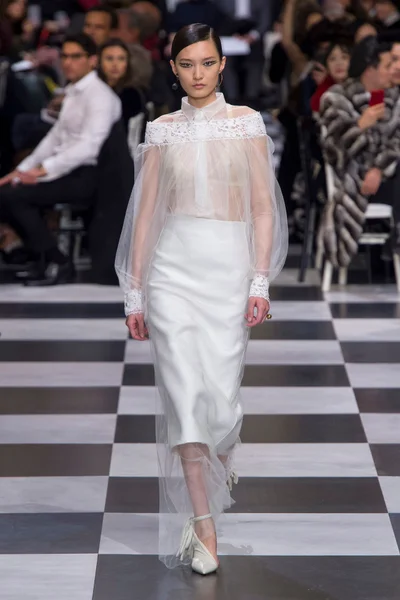 Look 6